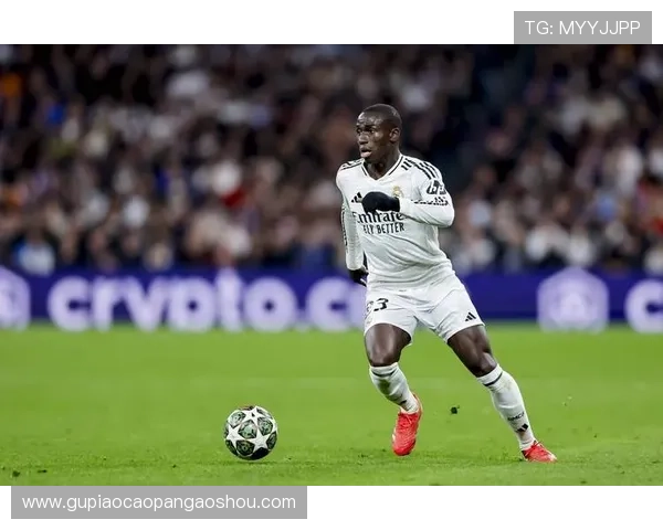 记者质疑皇马花费巨资引援却拒绝6000万购苏维门迪的决策合理性